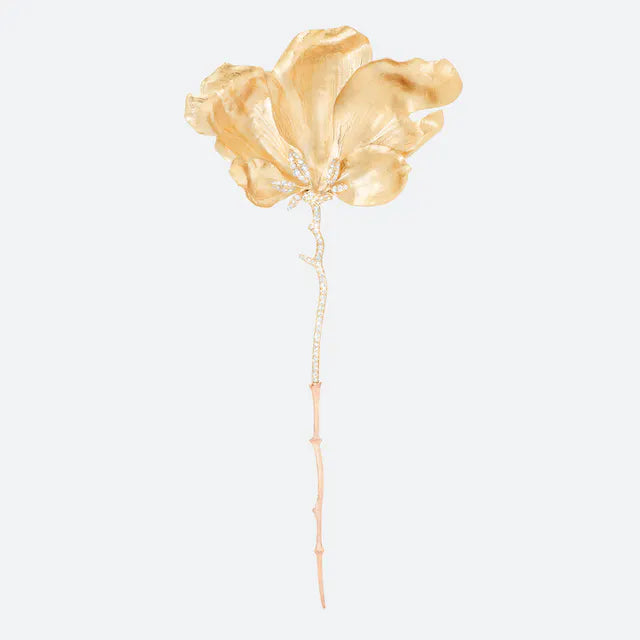 Ole Lynggard - Wild rose broche
