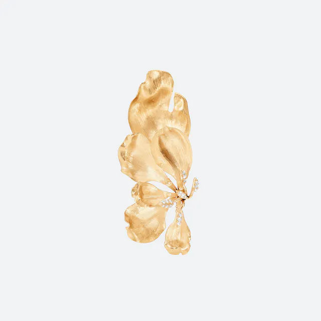 Ole Lynggaard - Wild rose earclip