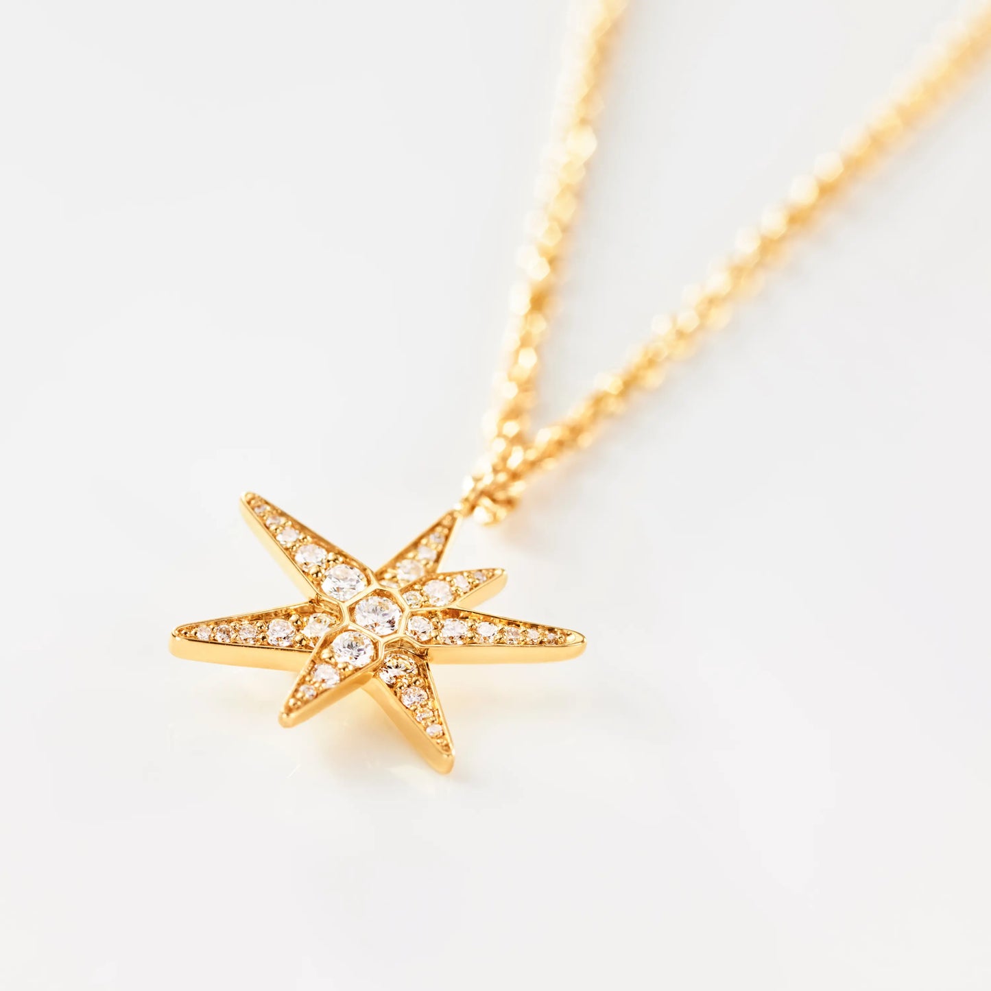 OLE LYNGGAARD COPENHAGEN - Funky stars armbånd medium