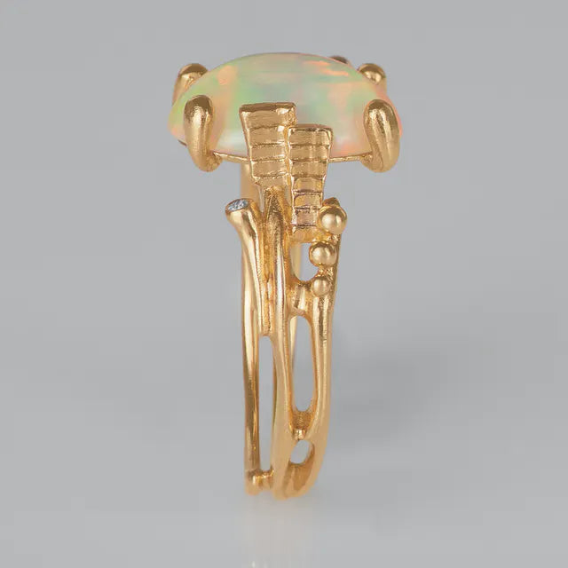 Ole Lynggaard- Boho ring med opal - lille - Guldsmed Edens
