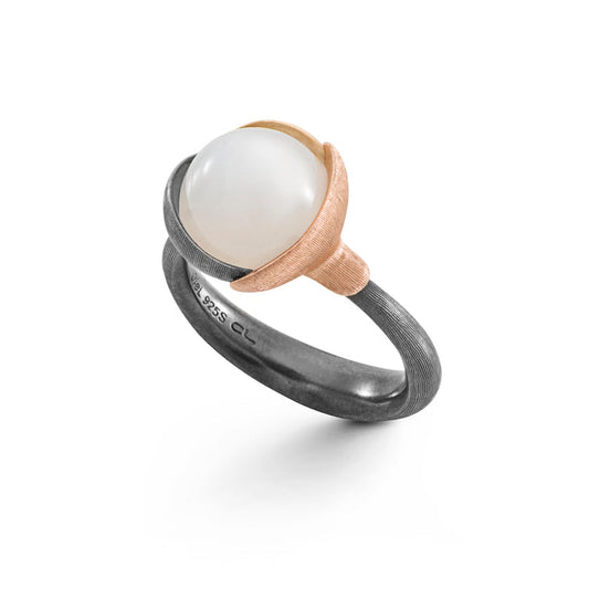 Ole Lynggaard - Lotus ring (str. 2) - Guldsmed Edens